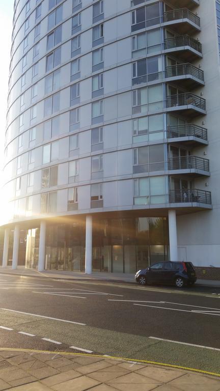 Ferienwohnung Med Cozy Flat Portsmouth Exterior foto